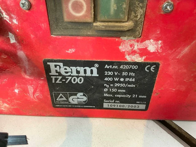 Ferm tz-700 tegelzaagmachine - afbeelding 3 van  5