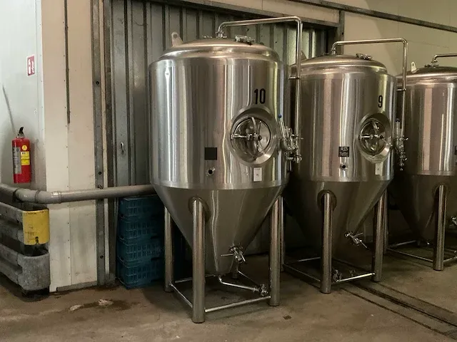 Fermentatie tank 1500 liter (c) - afbeelding 2 van  8
