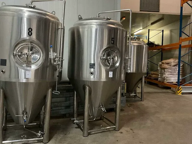 Fermentatie tank 1500 liter (c) - afbeelding 2 van  8