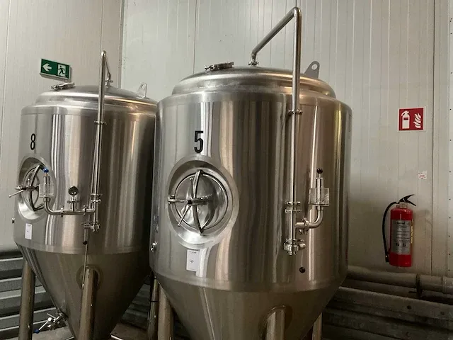Fermentatie tank 1500 liter (c) - afbeelding 3 van  8