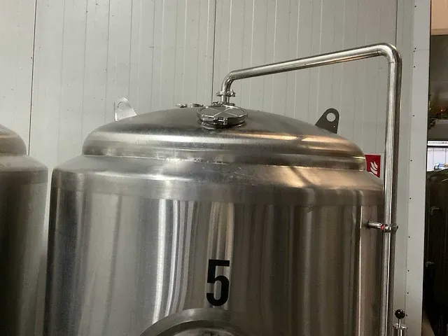 Fermentatie tank 1500 liter (c) - afbeelding 8 van  8