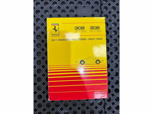 Ferrari - 308 - gt spider inj. - zender - oldtimer - 1982 - afbeelding 43 van  66
