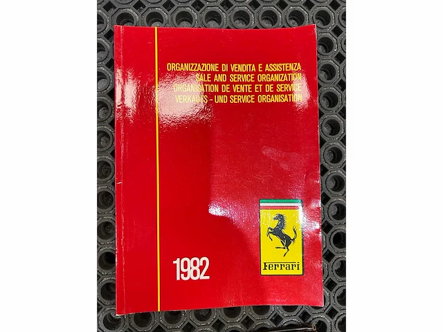 Ferrari - 308 - gt spider inj. - zender - oldtimer - 1982 - afbeelding 44 van  66