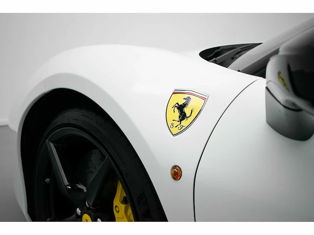 Ferrari - 488 - 3.9 gtb hele - 2017 - x-898-kz - afbeelding 7 van  57