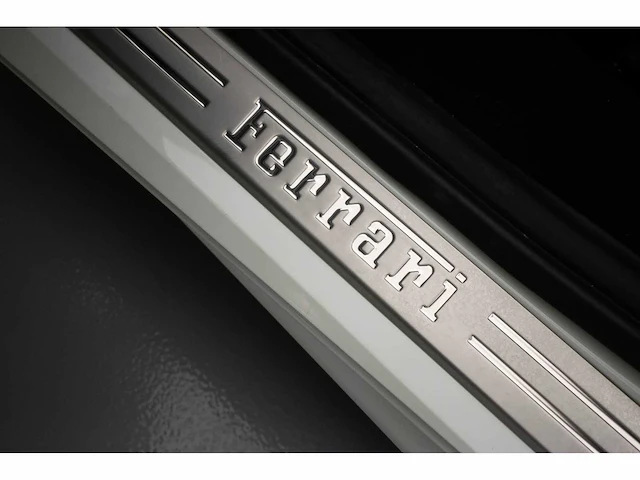 Ferrari - 488 - 3.9 gtb hele - 2017 - x-898-kz - afbeelding 19 van  57