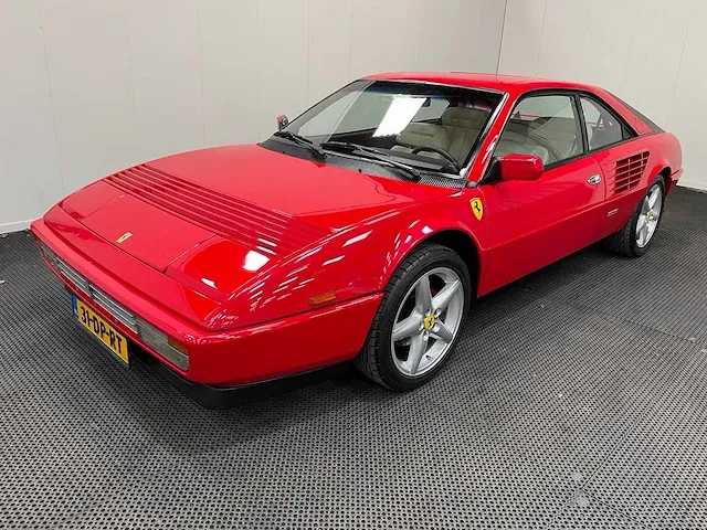 Ferrari - mondial - 3.2 v8 coupé - oldtimer -1986 - afbeelding 10 van  64