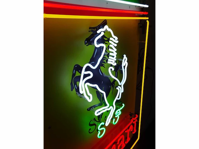 Ferrari - neon sign (glas) - 100 cm x 80 cm - afbeelding 7 van  23