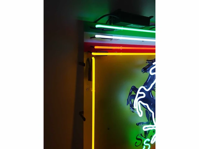 Ferrari - neon sign (glas) - 100 cm x 80 cm - afbeelding 23 van  23