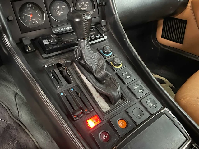 Ferrari 400i straman convertible v12 1/53 315pk 1983 - afbeelding 18 van  40