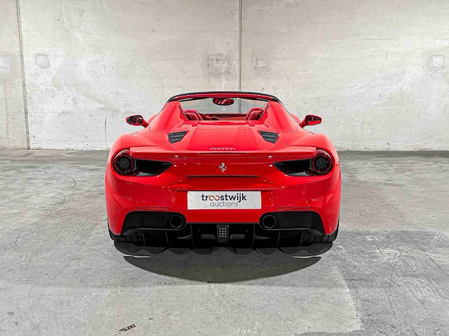 Ferrari 488 spider 3.9 v8 670pk 2018 (garantie) - afbeelding 28 van  76