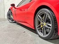 Ferrari 488 spider 3.9 v8 670pk 2018 (garantie) - afbeelding 33 van  76