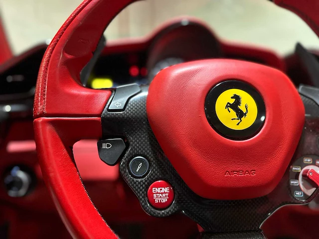 Ferrari 488 spider 3.9 v8 670pk 2018 (garantie) - afbeelding 43 van  76