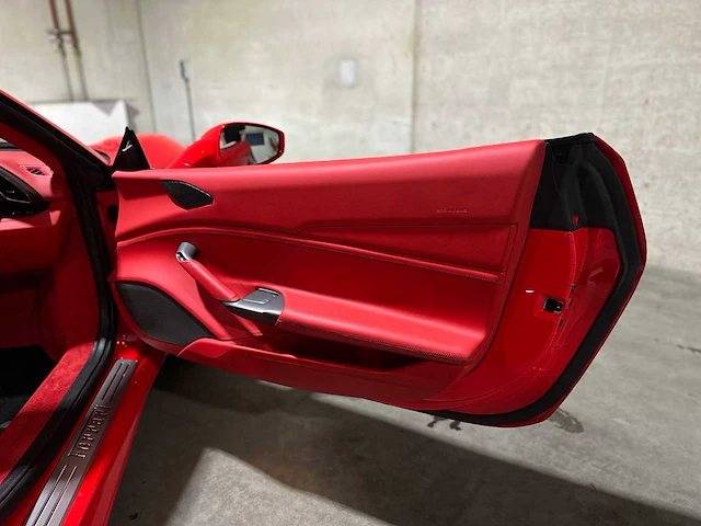 Ferrari 488 spider 3.9 v8 670pk 2018 (garantie) - afbeelding 63 van  76