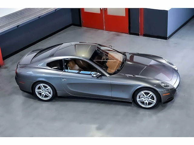 Ferrari 612 scaglietti coupe 5,7l v12 - 2008 - afbeelding 33 van  106