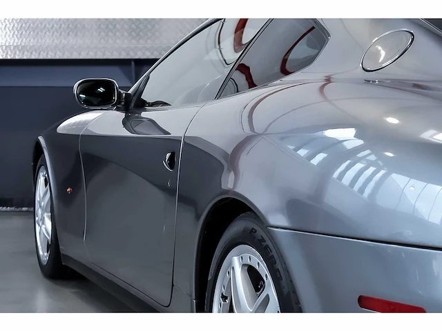 Ferrari 612 scaglietti coupe 5,7l v12 - 2008 - afbeelding 53 van  106