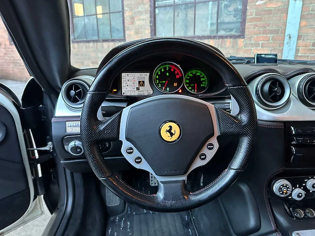 Ferrari 612 scaglietti f1 5.7 v12 540pk 2007 -youngtimer- - afbeelding 18 van  38