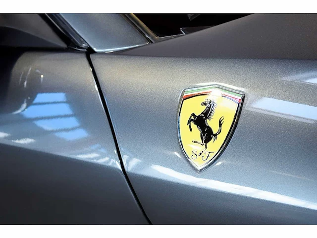 Ferrari 612 scaglietti 'one-to-one' coupe 5,7l v12 - 2010 - afbeelding 7 van  78