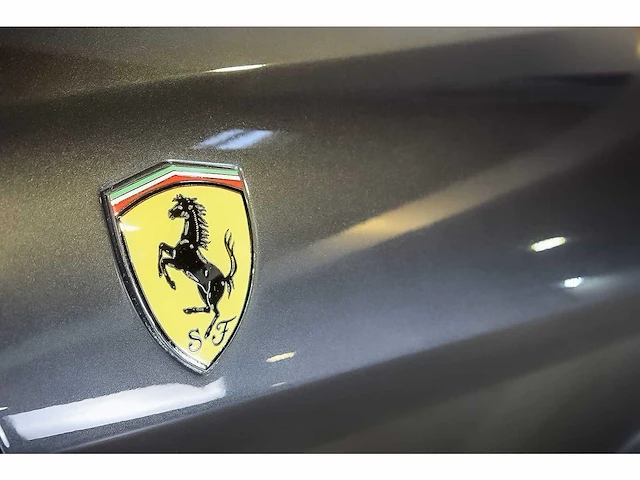 Ferrari 612 scaglietti 'one-to-one' coupe 5,7l v12 - 2010 - afbeelding 8 van  78