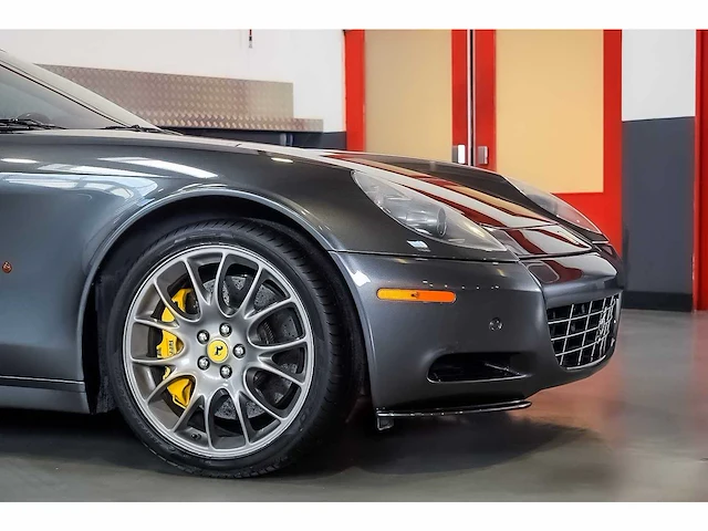 Ferrari 612 scaglietti 'one-to-one' coupe 5,7l v12 - 2010 - afbeelding 10 van  78
