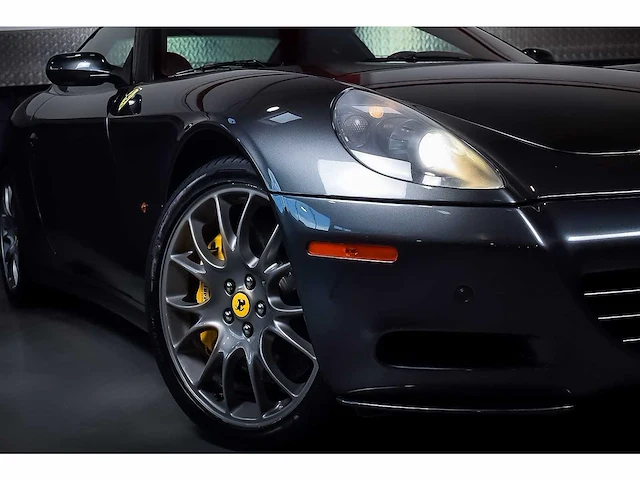 Ferrari 612 scaglietti 'one-to-one' coupe 5,7l v12 - 2010 - afbeelding 21 van  78