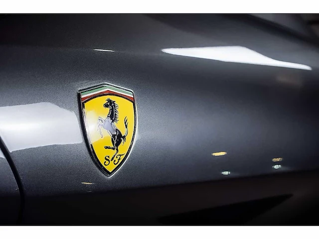 Ferrari 612 scaglietti 'one-to-one' coupe 5,7l v12 - 2010 - afbeelding 22 van  78