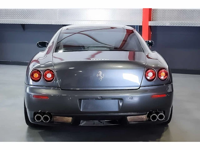 Ferrari 612 scaglietti 'one-to-one' coupe 5,7l v12 - 2010 - afbeelding 28 van  78