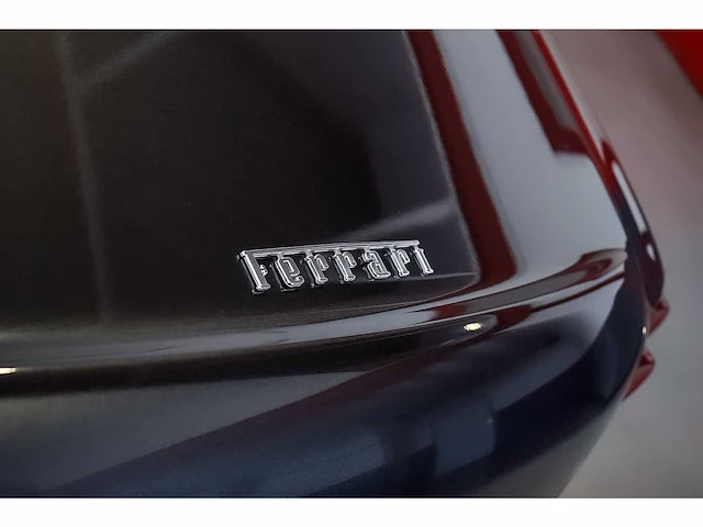 Ferrari 612 scaglietti 'one-to-one' coupe 5,7l v12 - 2010 - afbeelding 39 van  78