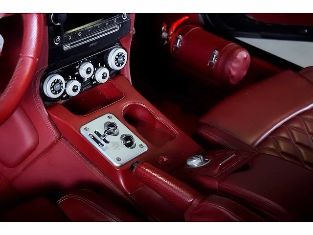 Ferrari 612 scaglietti 'one-to-one' coupe 5,7l v12 - 2010 - afbeelding 50 van  78