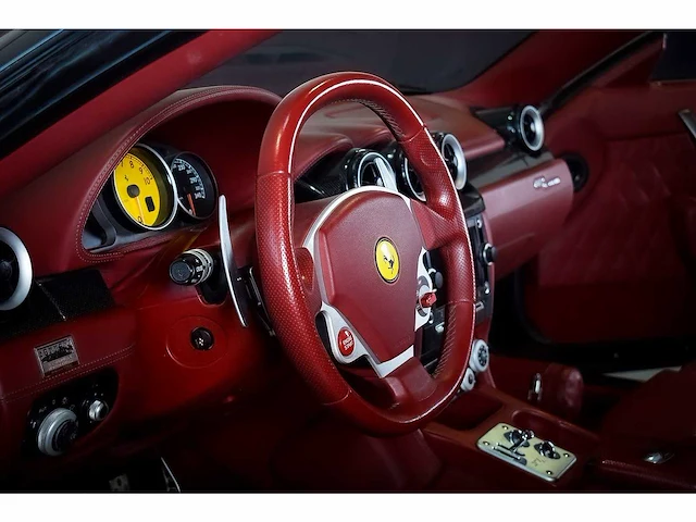 Ferrari 612 scaglietti 'one-to-one' coupe 5,7l v12 - 2010 - afbeelding 52 van  78