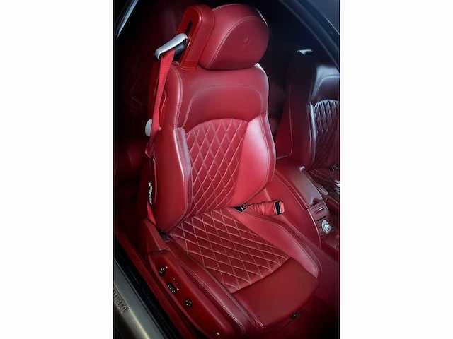 Ferrari 612 scaglietti 'one-to-one' coupe 5,7l v12 - 2010 - afbeelding 59 van  78