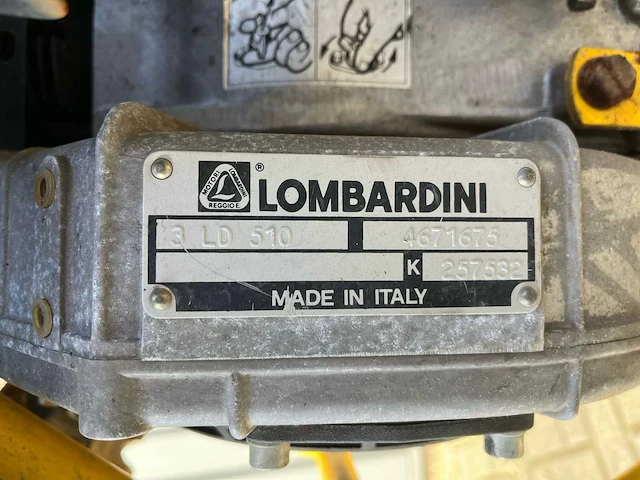 Ferrari 72s grondfrees - afbeelding 8 van  8