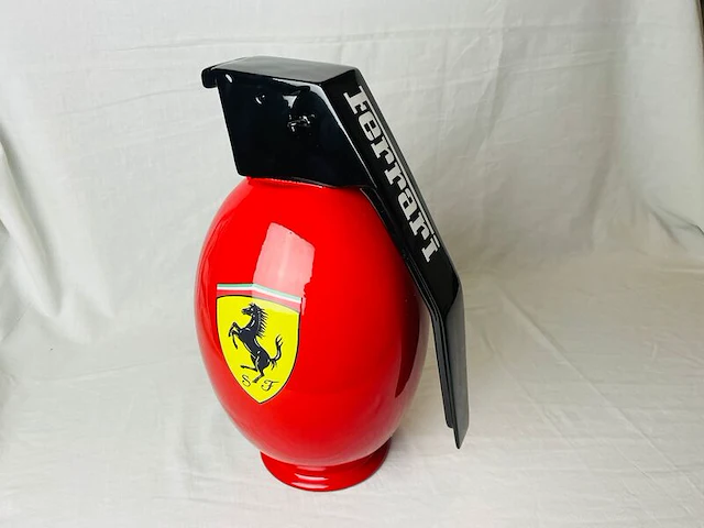 Ferrari handgranaat - limited edition - mr. debonair cobra art - afbeelding 1 van  5