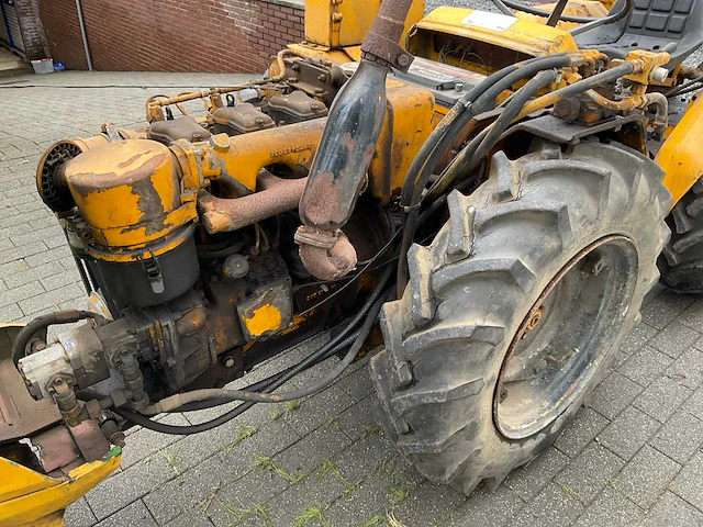 Ferrari oldtimer tractor - afbeelding 8 van  17