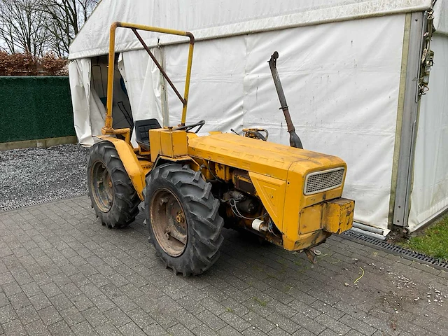 Ferrari oldtimer tractor - afbeelding 11 van  17