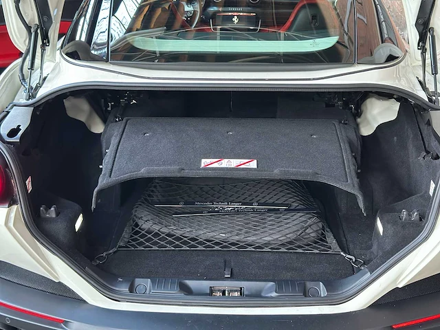 Ferrari portofino 3.9 600pk 2020 - afbeelding 52 van  61