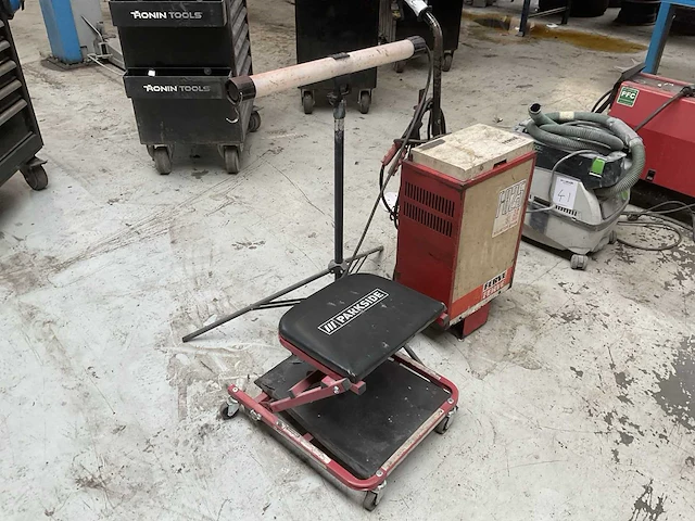 Ferve f-825 acculader - afbeelding 5 van  5