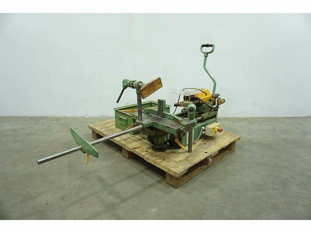 Festo - pp 0016 - kettingsteekmachine - afbeelding 1 van  9