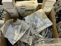 Festo partij festo materialen - afbeelding 4 van  5