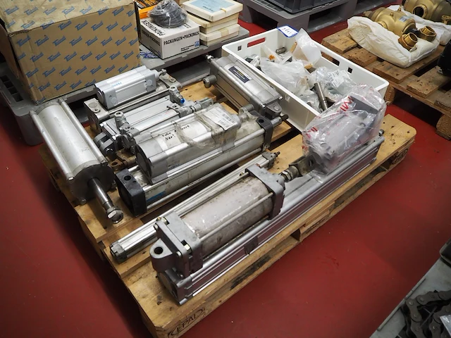 Festo - afbeelding 3 van  11