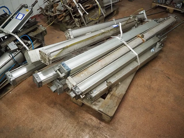Festo - afbeelding 2 van  12