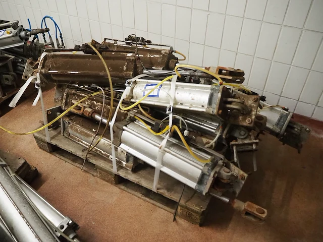 Festo - afbeelding 8 van  12