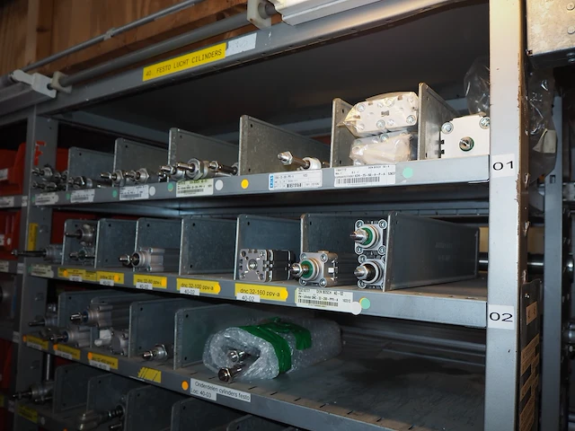 Festo - afbeelding 50 van  100