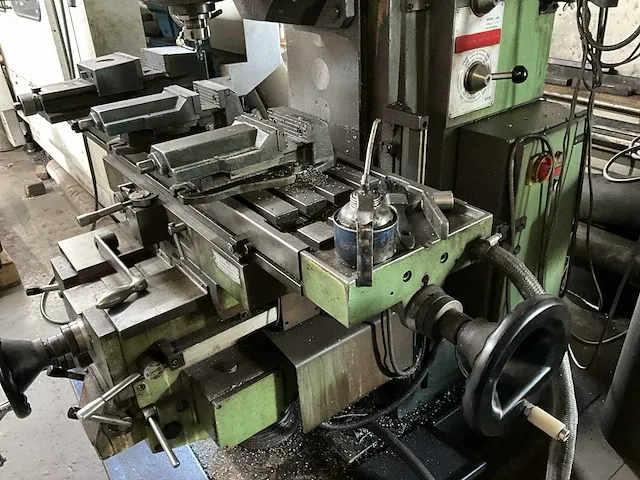 Fexac um freesmachine - afbeelding 17 van  20
