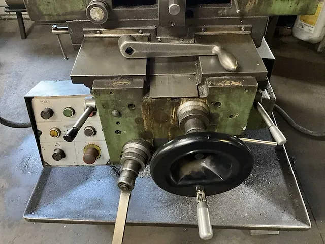 Fexac um freesmachine - afbeelding 20 van  20