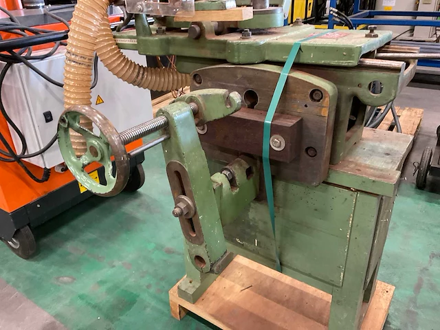 Fezer kettingfreesmachine - afbeelding 11 van  11