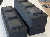 Ff 600 rubber balk hoog model - 60x20x13 cm - 3 stuks - afbeelding 1 van  3