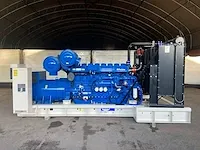 Fg wilson p1100-1 - 1100 kva - open generator