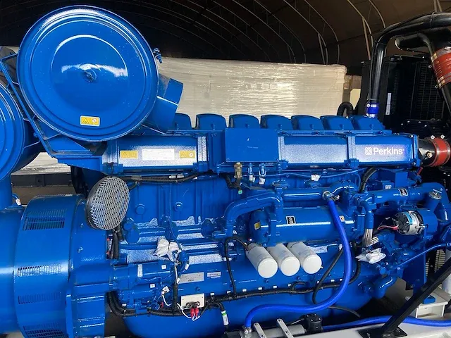 Fg wilson p1100-1 - 1100 kva - open generator - afbeelding 13 van  16