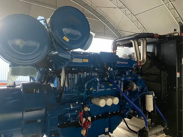 Fg wilson p900-1 - 900 kva - open generator - afbeelding 16 van  16
