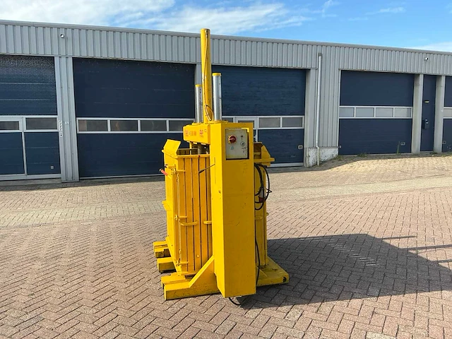 Fhp frihopers euro 800 afvalpers - afbeelding 6 van  9